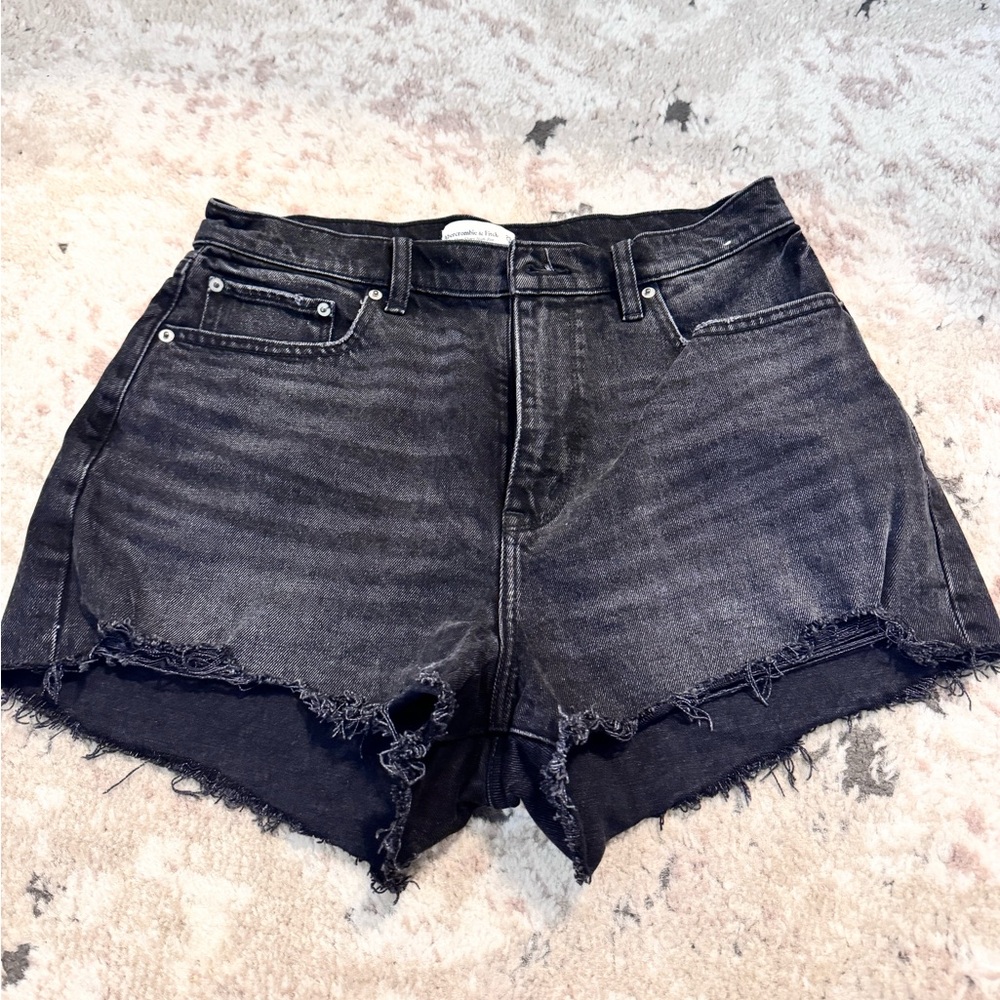 Abercrombie high rise mom short (curve love)